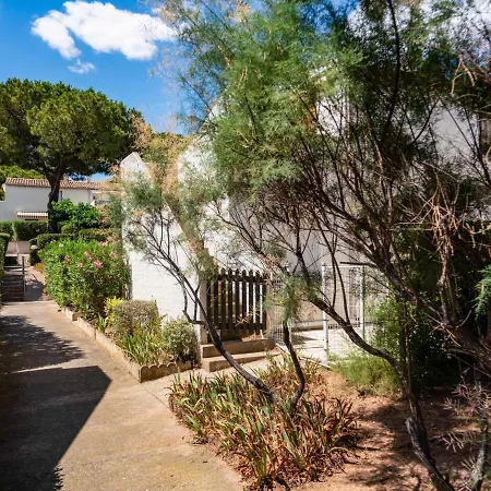 Les Mas De La Garrigue I Et Ii-1 By Interhome
