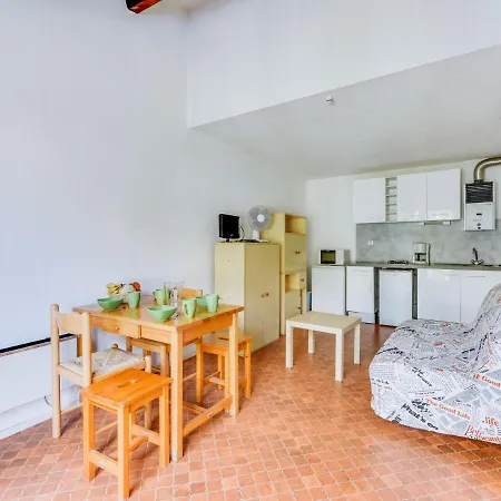 Les Mas De La Garrigue I Et Ii-1 By Interhome Apartamento *