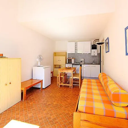 Les Mas De La Garrigue I Et Ii-1 By Interhome *